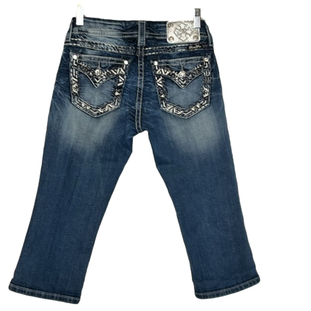 Miss Me signature cropped distressed jeans